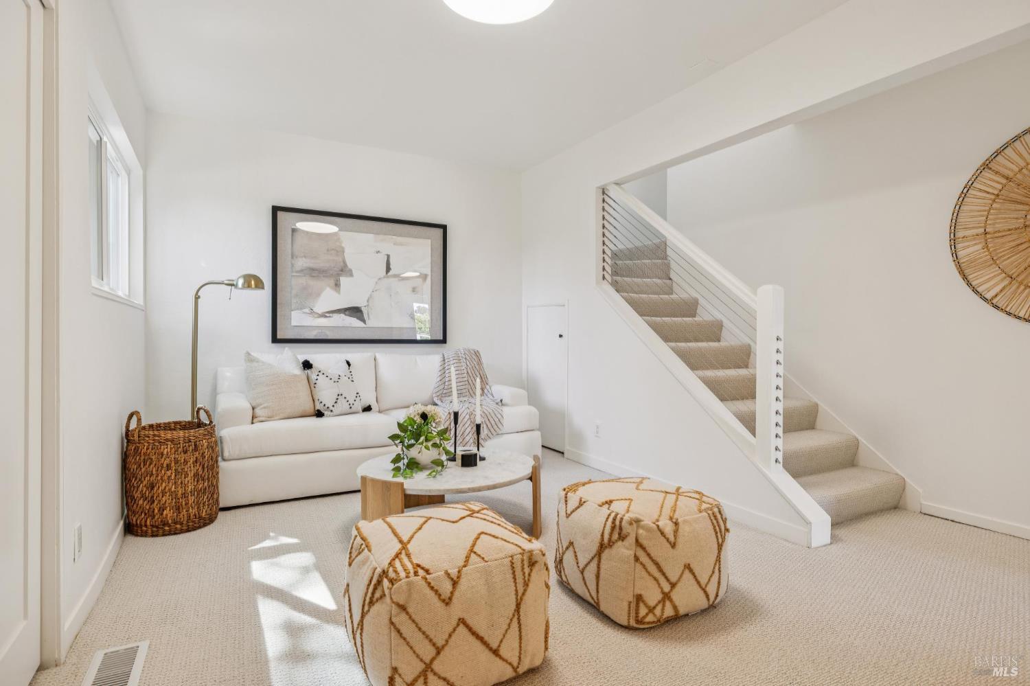 Detail Gallery Image 45 of 70 For 67 Oak Springs Dr, San Anselmo,  CA 94960 - 5 Beds | 4/1 Baths