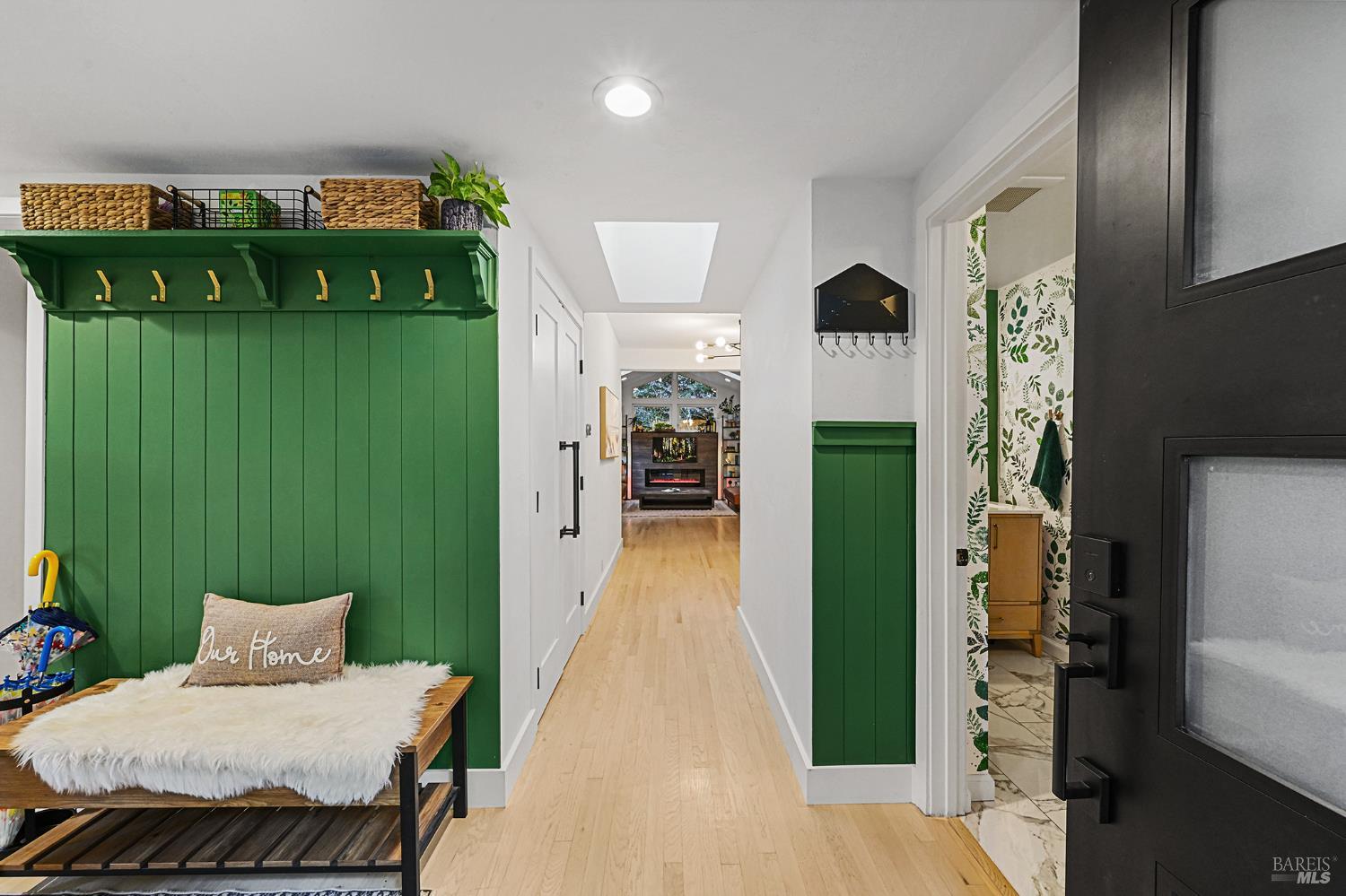 Detail Gallery Image 5 of 59 For 16 Iron Springs Rd, Fairfax,  CA 94930 - 4 Beds | 2 Baths