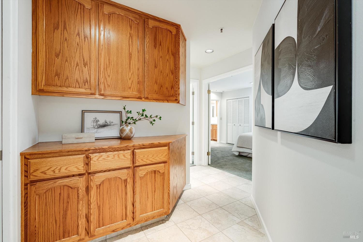 Detail Gallery Image 17 of 37 For 2908 Victoria Ct, Napa,  CA 94558 - 3 Beds | 2 Baths