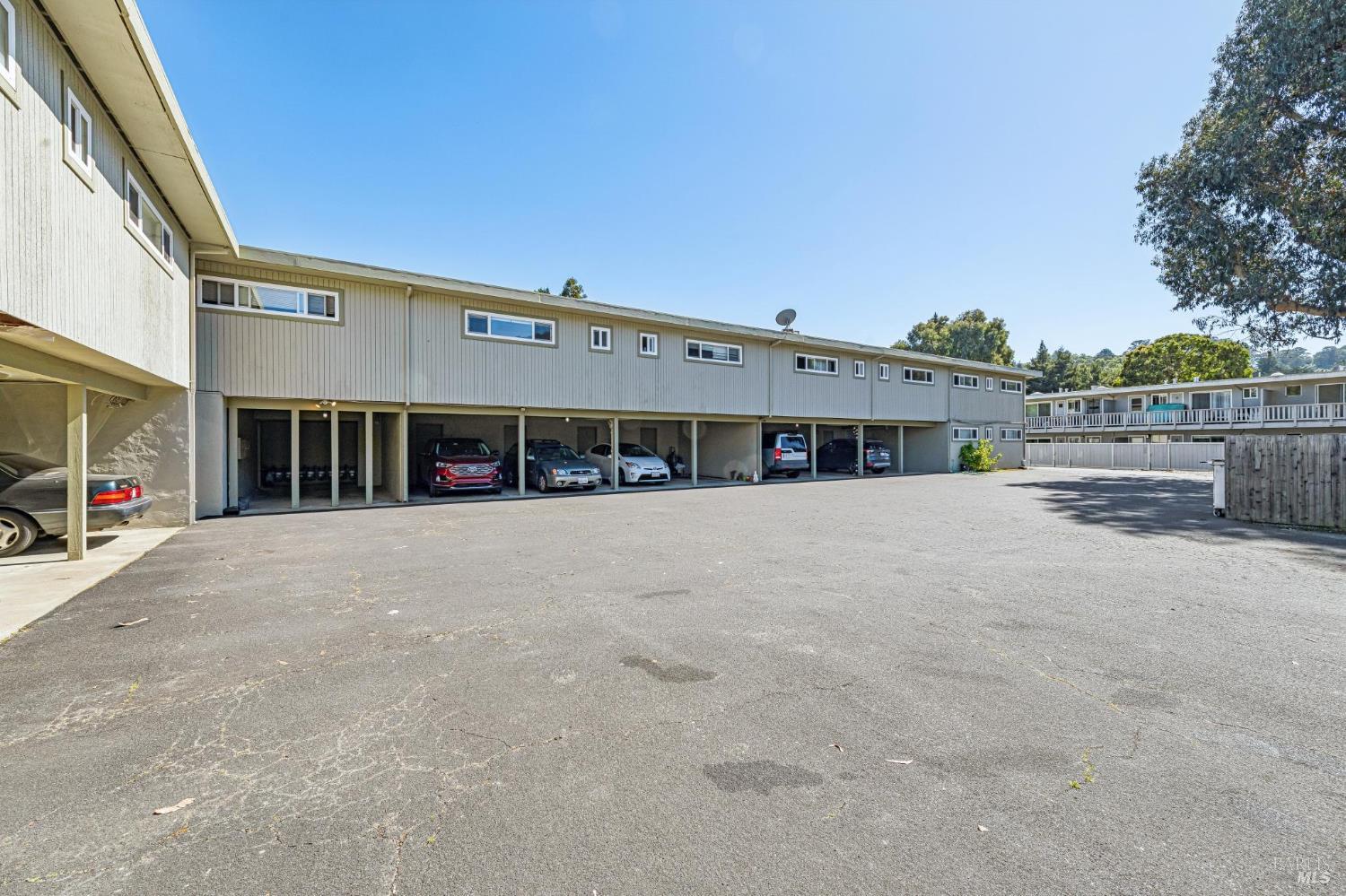 Detail Gallery Image 17 of 19 For 83 Pixley Ave #6,  Corte Madera,  CA 94925 - 1 Beds | 1 Baths