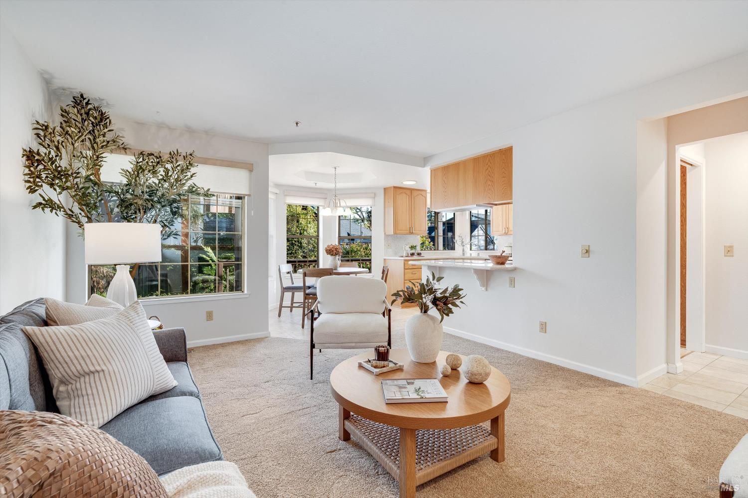 Detail Gallery Image 16 of 37 For 2908 Victoria Ct, Napa,  CA 94558 - 3 Beds | 2 Baths