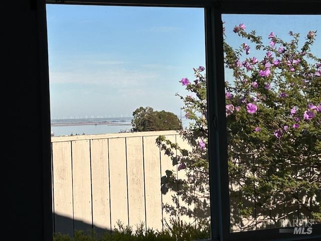 Detail Gallery Image 27 of 66 For 212 Eaton Ct, Benicia,  CA 94510 - 3 Beds | 2 Baths