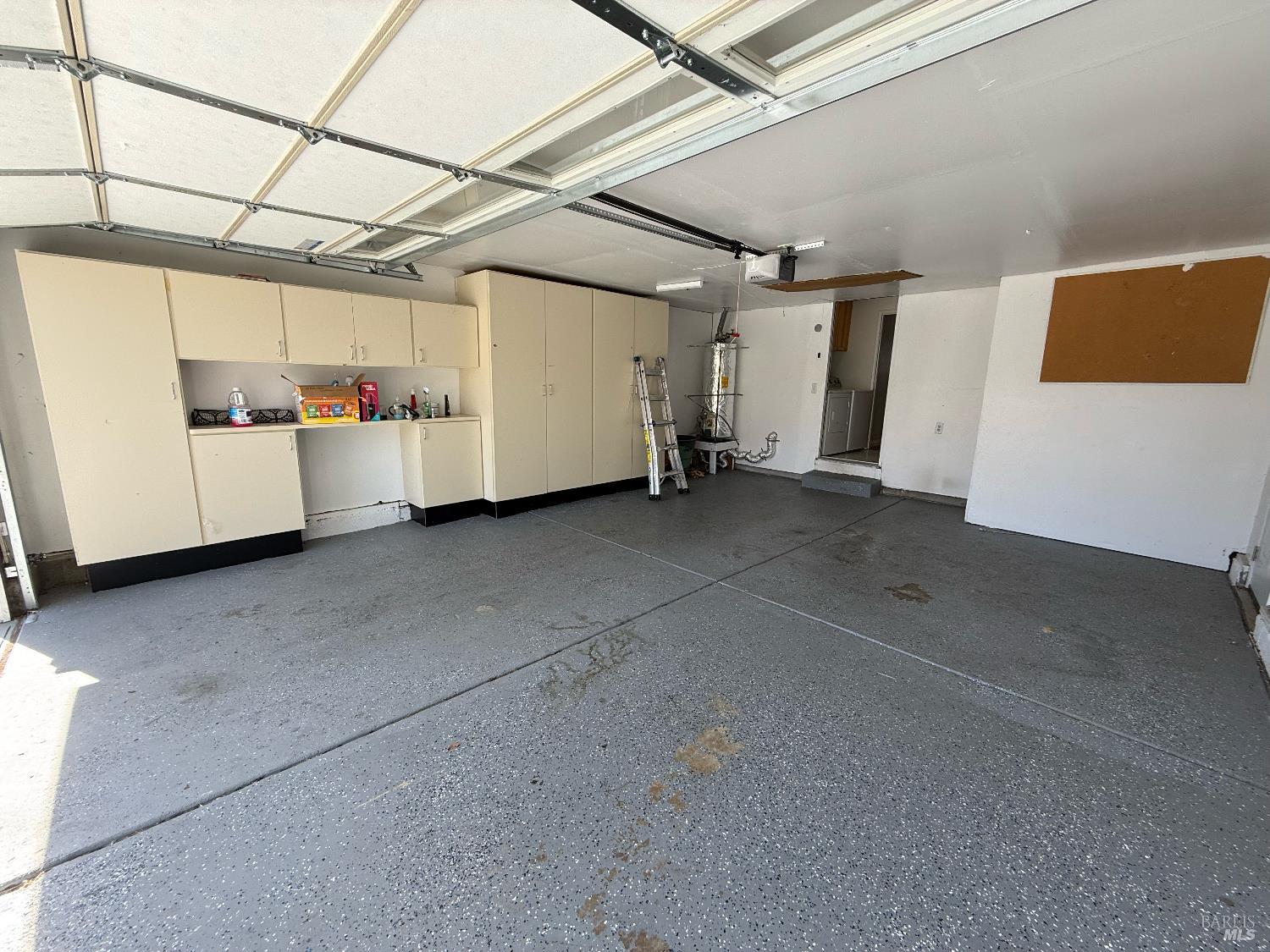 Detail Gallery Image 12 of 18 For 631 Inverness Dr, Vallejo,  CA 94589 - 3 Beds | 2 Baths