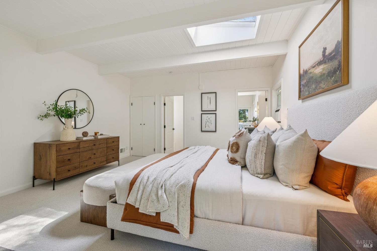 Detail Gallery Image 32 of 70 For 67 Oak Springs Dr, San Anselmo,  CA 94960 - 5 Beds | 4/1 Baths