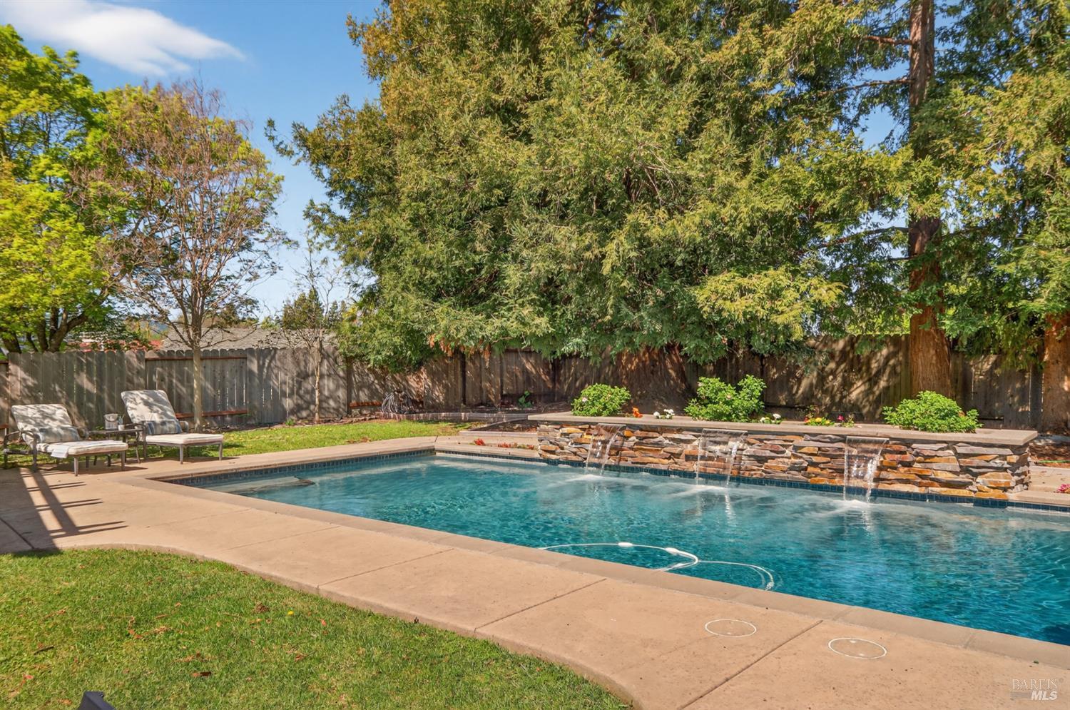 Detail Gallery Image 62 of 68 For 3932 Montrose St, Napa,  CA 94558 - 4 Beds | 2/1 Baths