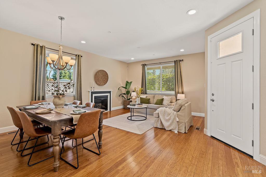 Detail Gallery Image 43 of 45 For 125 Anish Way, Windsor,  CA 95492 - 4 Beds | 3/1 Baths