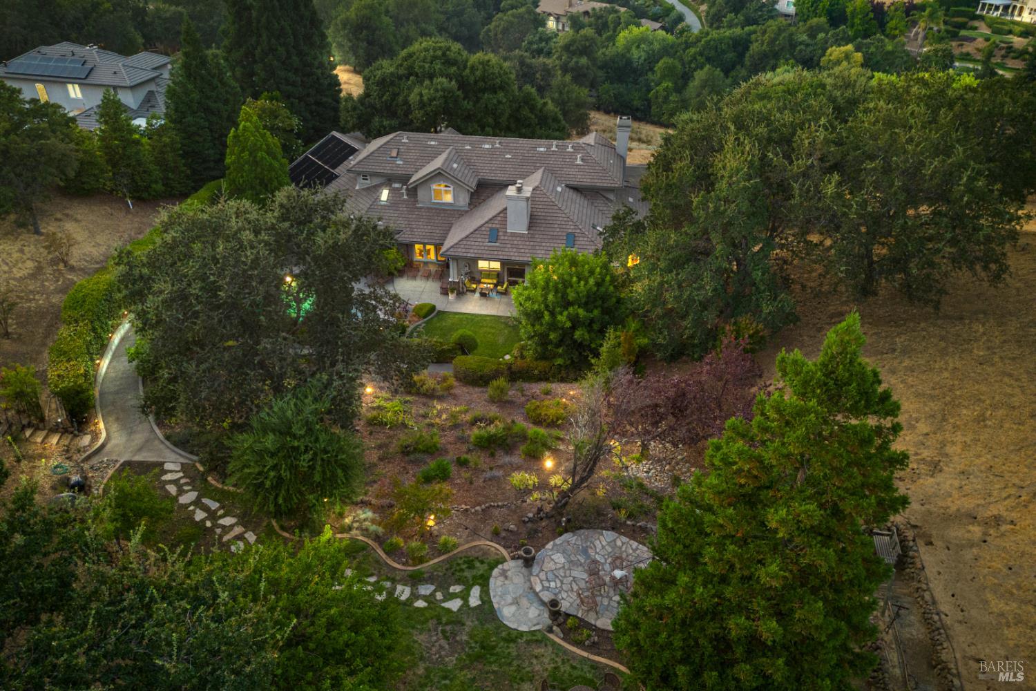 Detail Gallery Image 70 of 89 For 2054 Pinecrest Ct, Vacaville,  CA 95688 - 4 Beds | 4/1 Baths