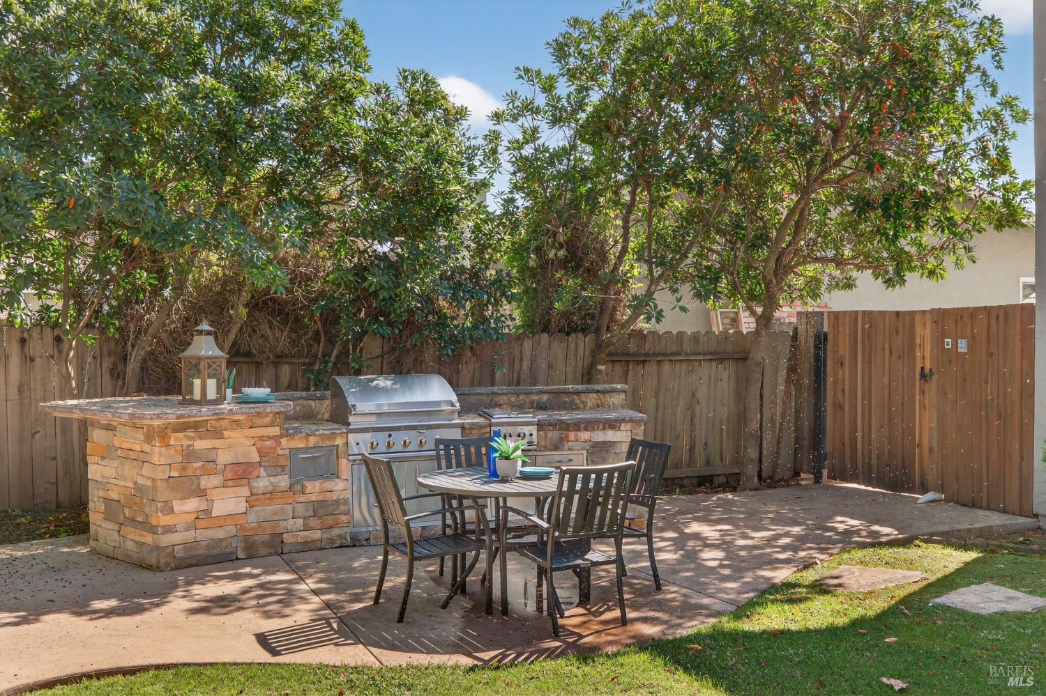 Detail Gallery Image 64 of 68 For 3932 Montrose St, Napa,  CA 94558 - 4 Beds | 2/1 Baths