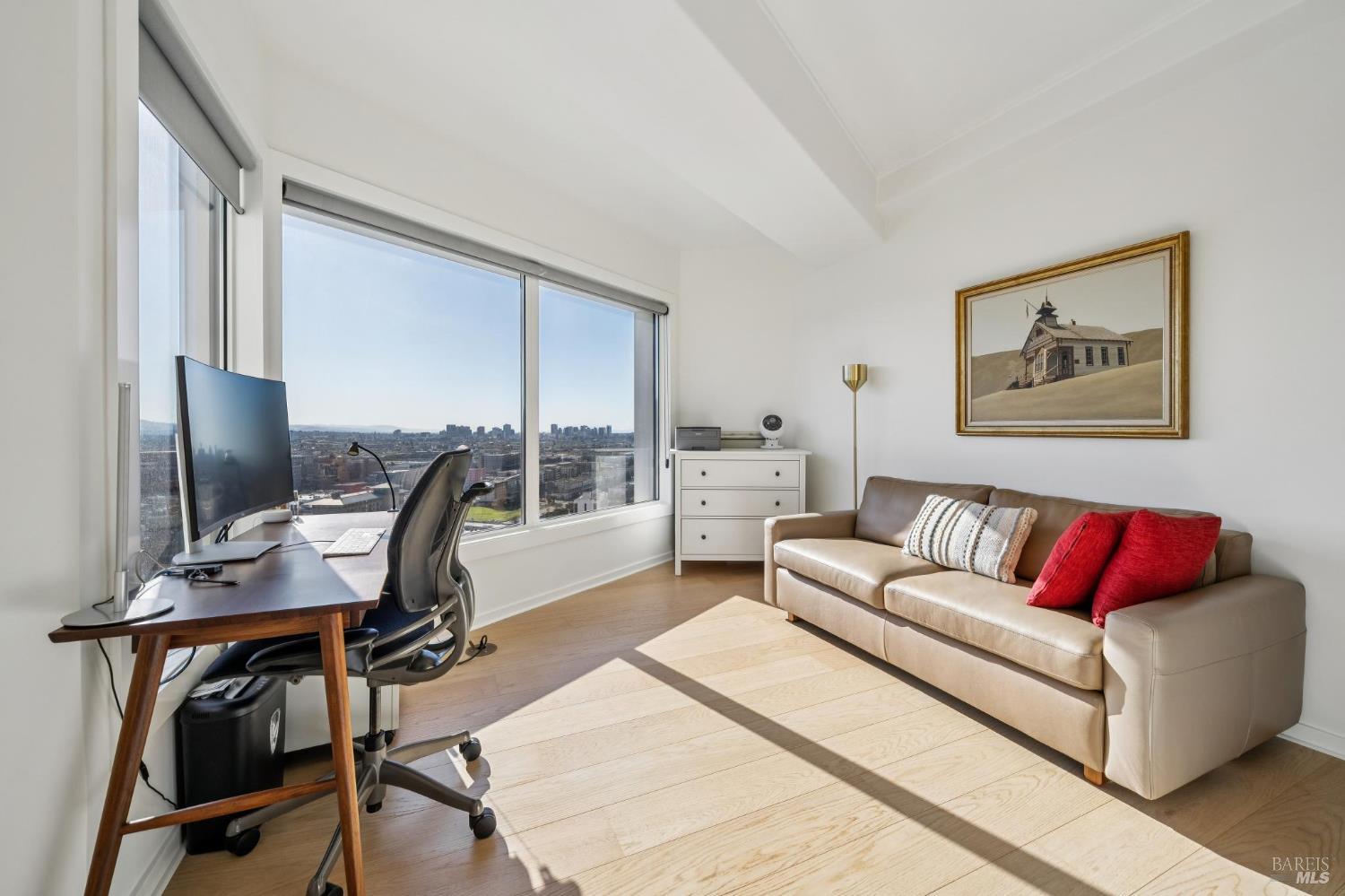 Detail Gallery Image 22 of 38 For 6363 Christie Ave #2627,  Emeryville,  CA 94608 - 2 Beds | 2 Baths