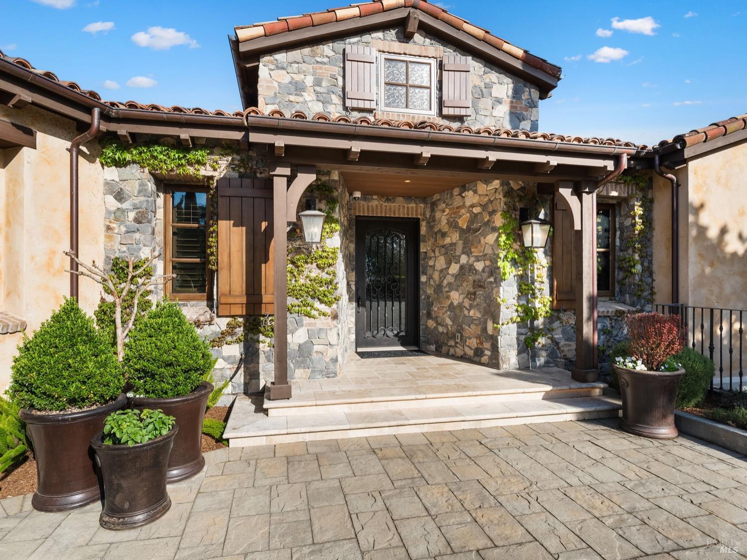 Detail Gallery Image 2 of 95 For 6444 Cottage Ridge Rd, Santa Rosa,  CA 95403 - 4 Beds | 4/2 Baths