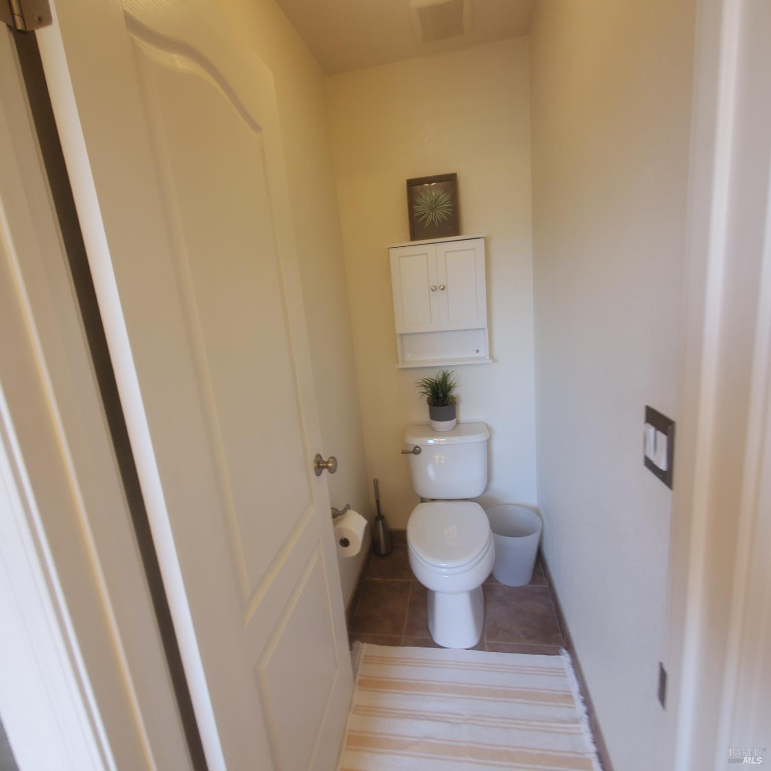 Detail Gallery Image 20 of 39 For 3389 Mojave Ave, Santa Rosa,  CA 95407 - 3 Beds | 2/1 Baths