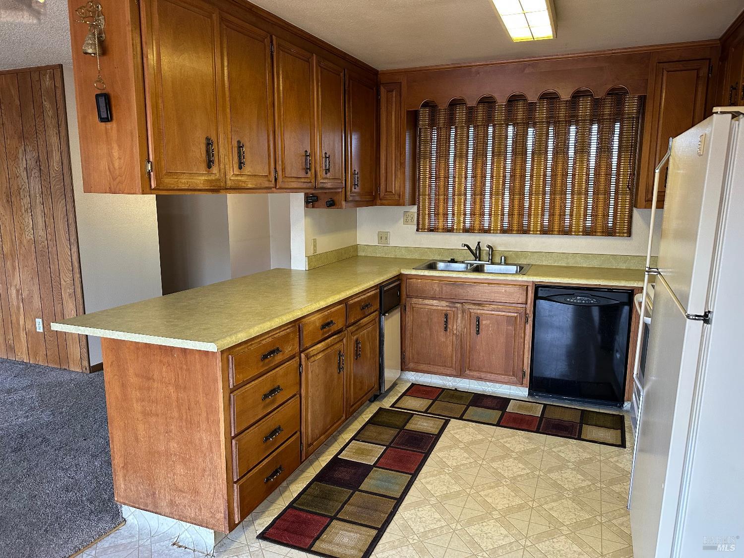 Detail Gallery Image 17 of 18 For 567 Pebble Way St, Clearlake Oaks,  CA 95423 - 3 Beds | 2 Baths