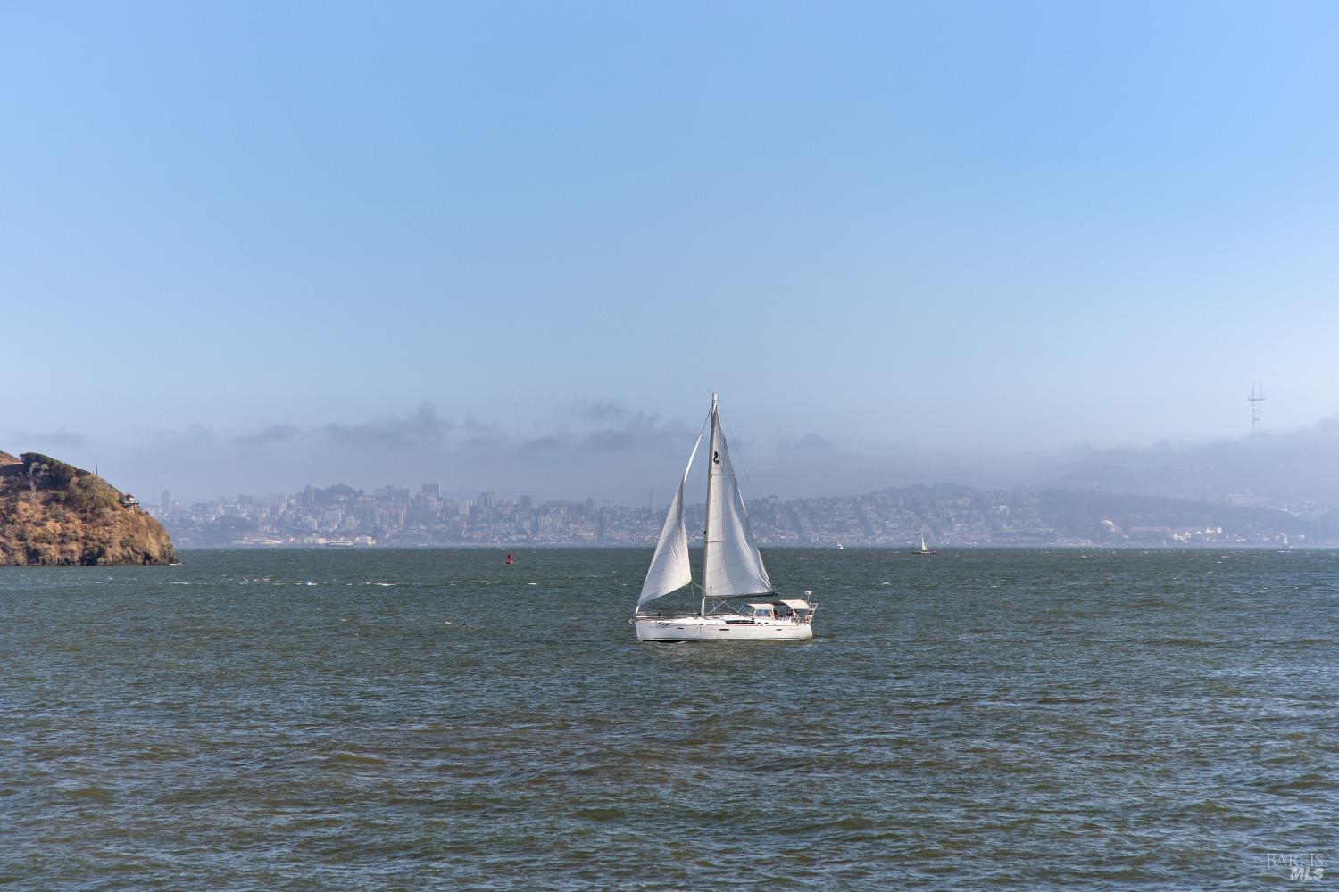 Detail Gallery Image 19 of 56 For 2002 Paradise Dr, Tiburon,  CA 94920 - – Beds | – Baths