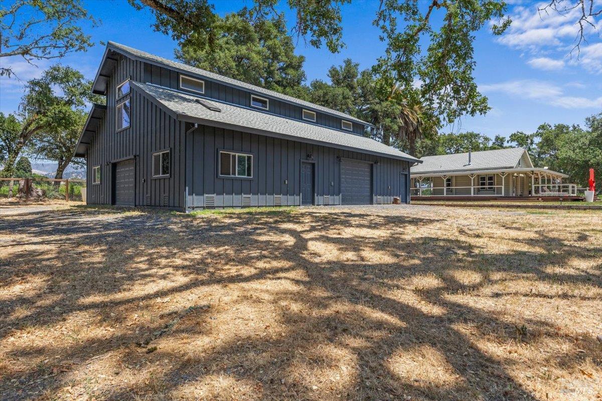 Detail Gallery Image 4 of 65 For 5647 Highway 128 Hwy, Geyserville,  CA 95441 - 3 Beds | 2 Baths