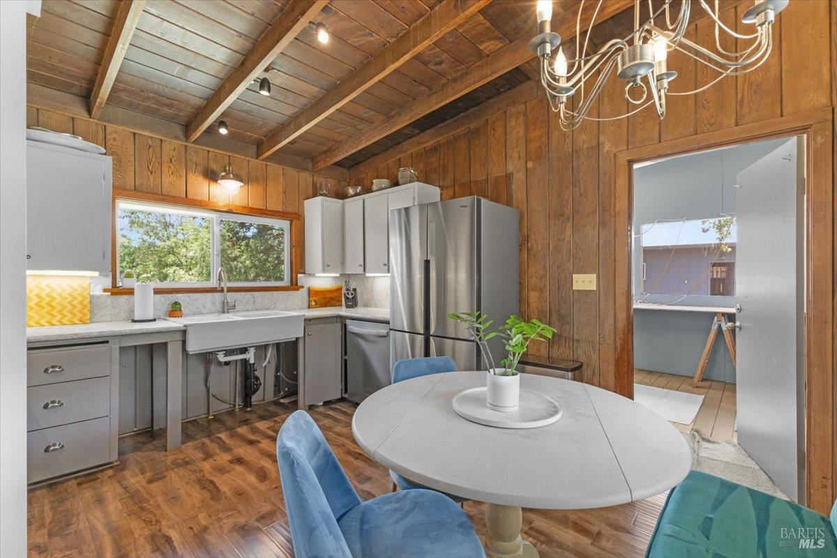 Detail Gallery Image 21 of 65 For 5647 Highway 128 Hwy, Geyserville,  CA 95441 - 3 Beds | 2 Baths