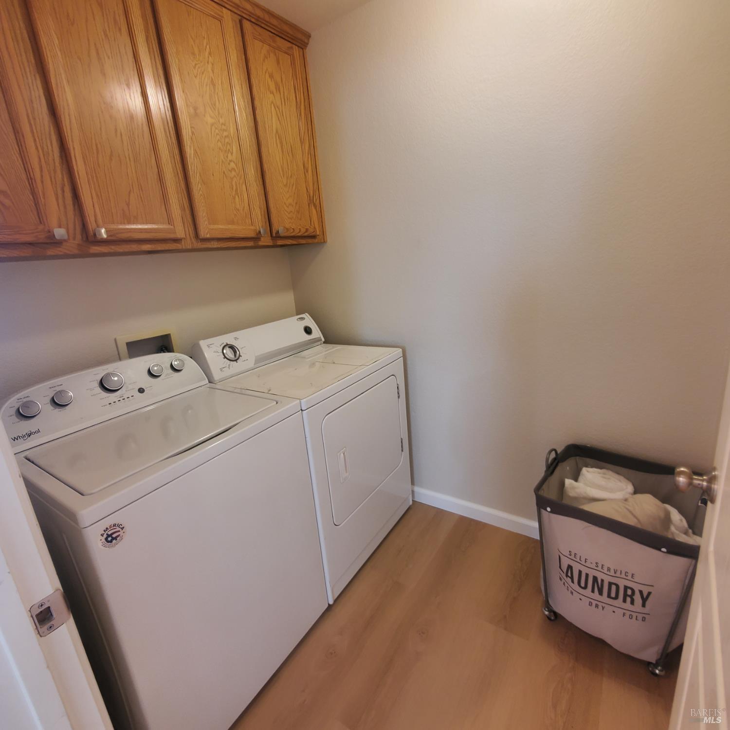 Detail Gallery Image 27 of 39 For 3389 Mojave Ave, Santa Rosa,  CA 95407 - 3 Beds | 2/1 Baths