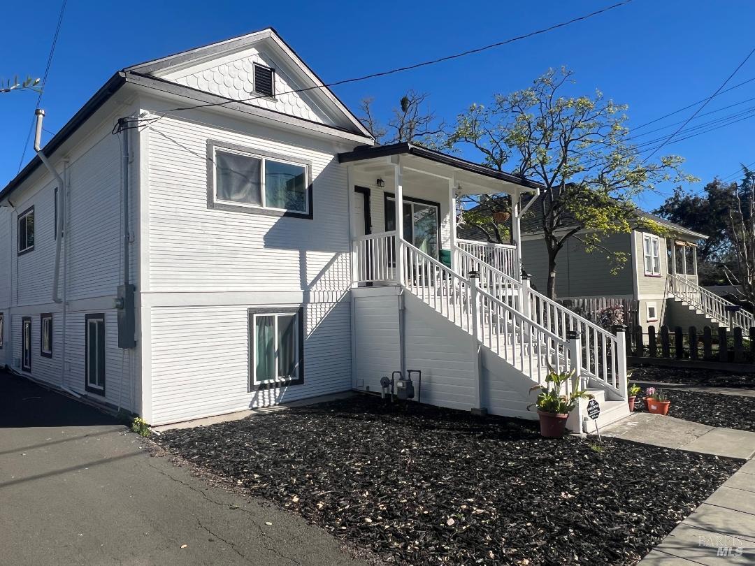 Detail Gallery Image 6 of 39 For 1418 B St, Napa,  CA 94559 - – Beds | – Baths