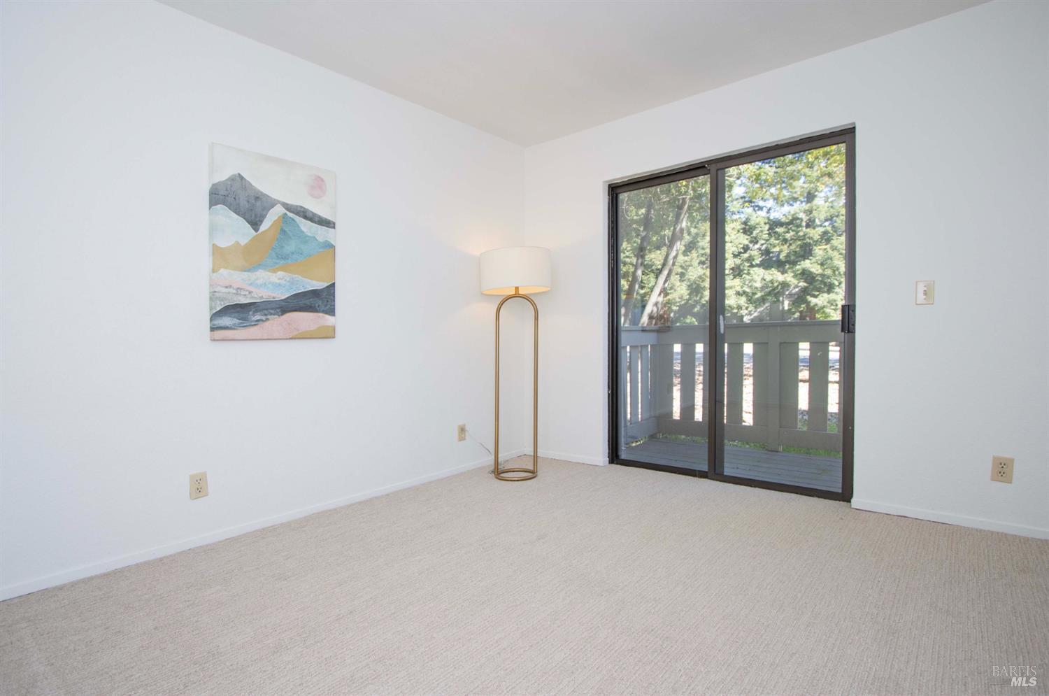 Detail Gallery Image 23 of 30 For 230 Pelican Ln, Novato,  CA 94949 - 3 Beds | 2/1 Baths