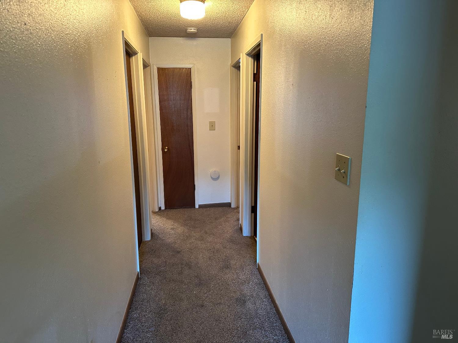 Detail Gallery Image 7 of 18 For 567 Pebble Way St, Clearlake Oaks,  CA 95423 - 3 Beds | 2 Baths