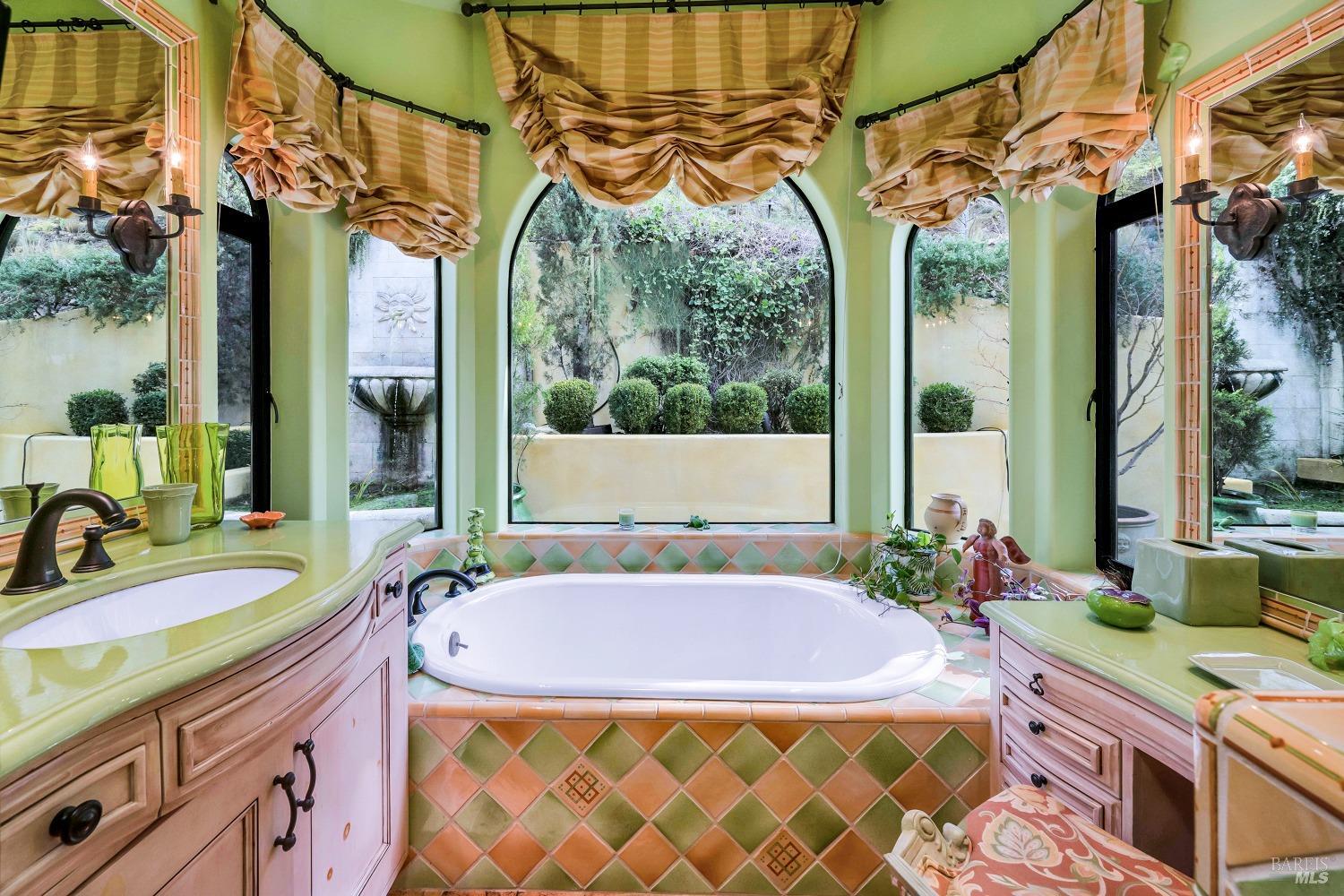 Detail Gallery Image 40 of 84 For 2395 Pickett Rd, Calistoga,  CA 94515 - 3 Beds | 3/2 Baths