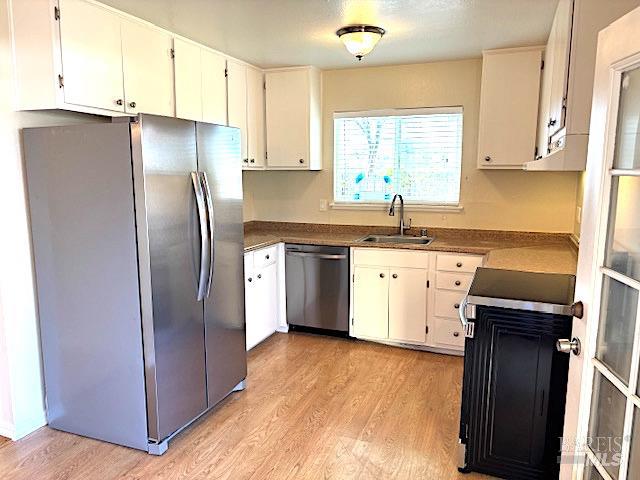 Detail Gallery Image 14 of 30 For 8312 Windmill Farms Dr, Cotati,  CA 94931 - 2 Beds | 1/1 Baths