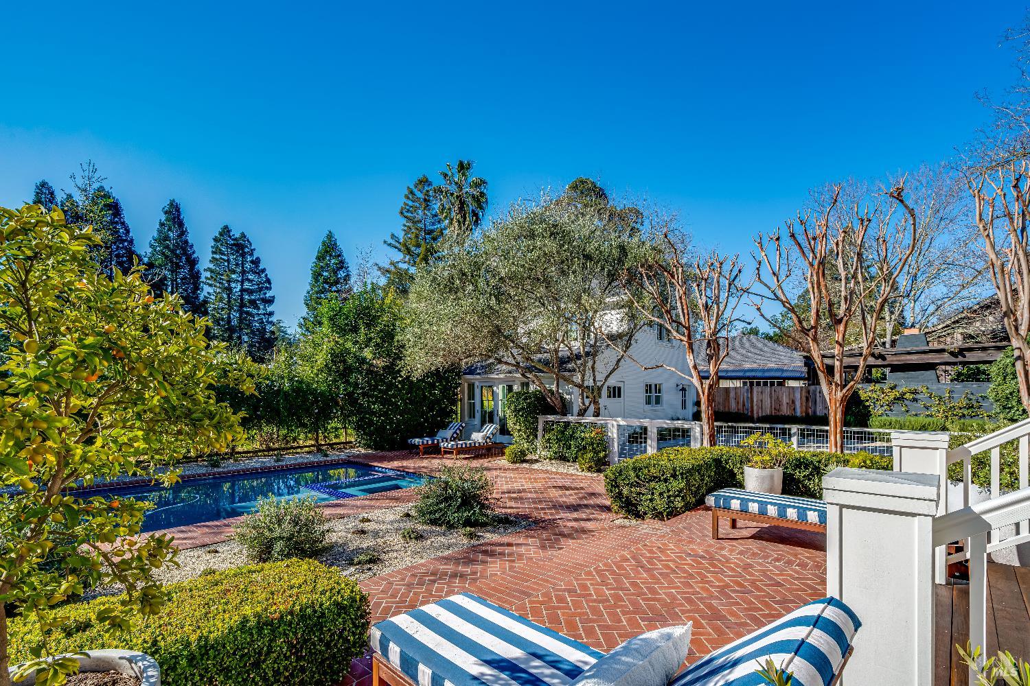 Detail Gallery Image 65 of 69 For 1651 Spring Mountain Rd, Saint Helena,  CA 94574 - 6 Beds | 4/1 Baths