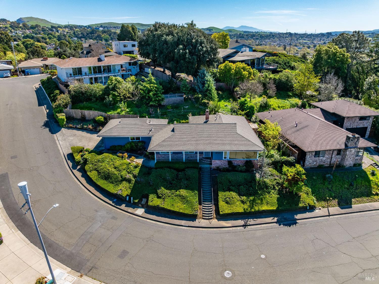 Detail Gallery Image 56 of 61 For 453 Clark Dr, Vallejo,  CA 94591 - 3 Beds | 2/1 Baths