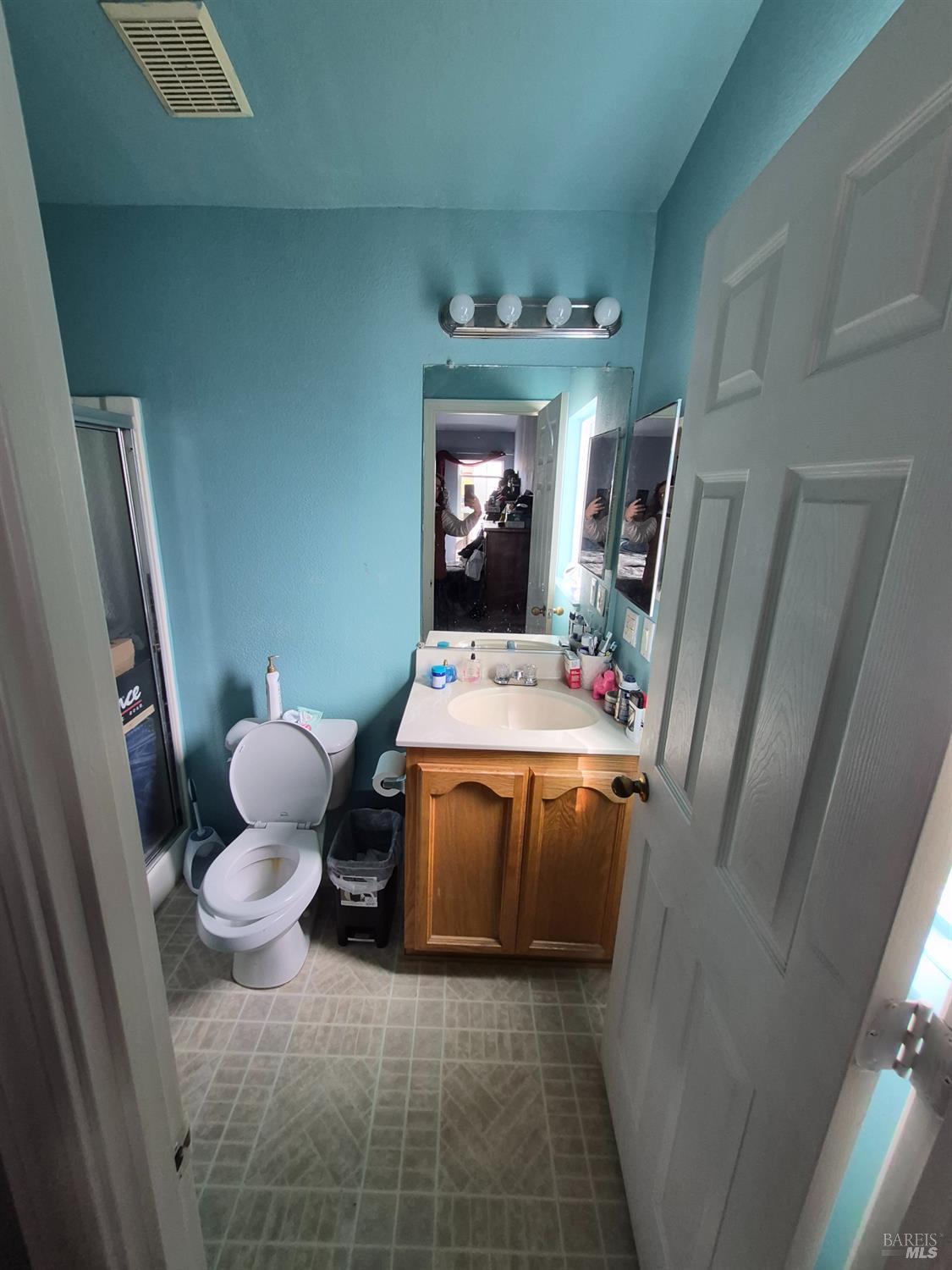 Detail Gallery Image 15 of 15 For 130 Reed Cir, Napa,  CA 94558 - 3 Beds | 2 Baths