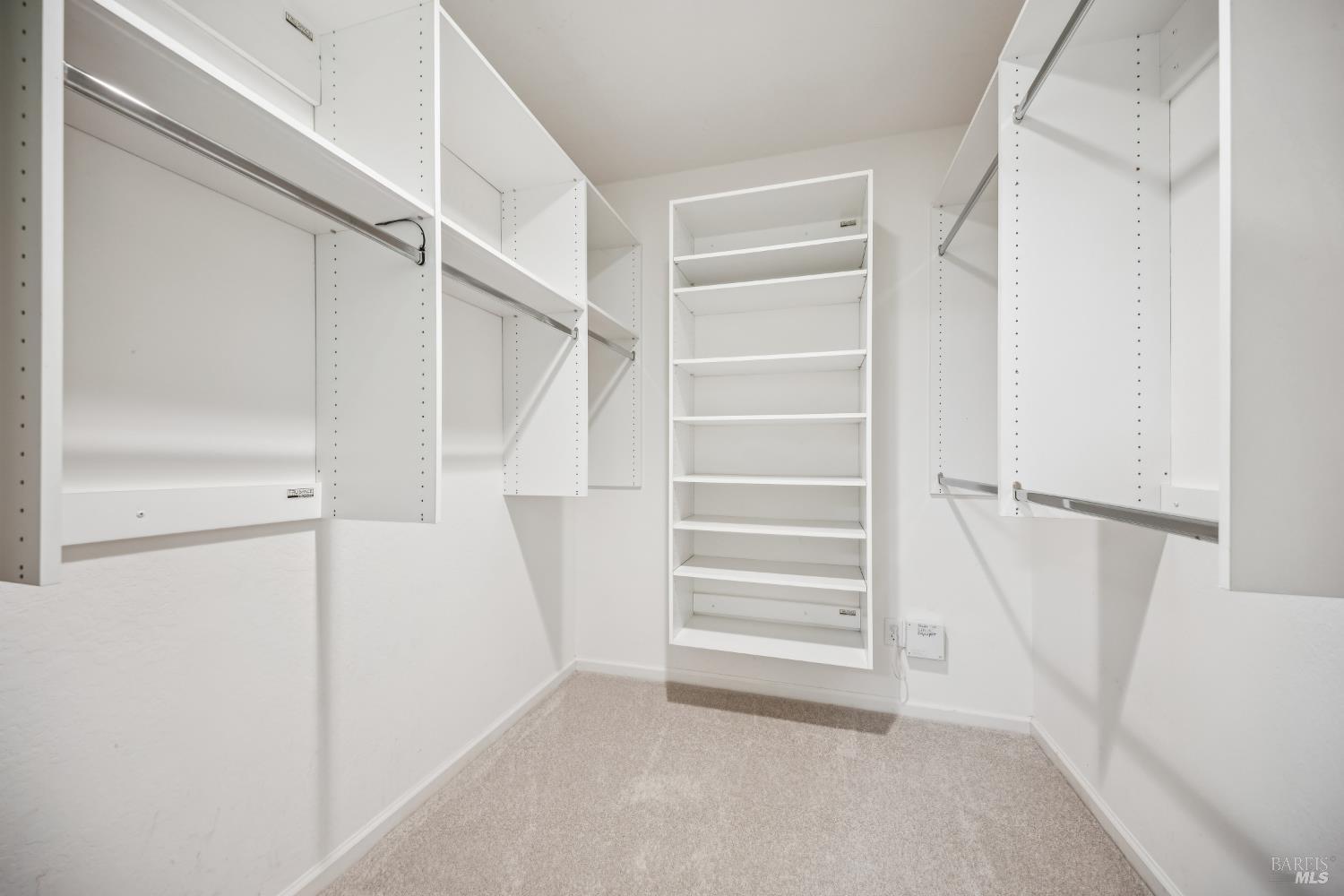 Detail Gallery Image 33 of 53 For 320 Alameda De La Loma Unkn, Novato,  CA 94949 - 3 Beds | 2 Baths