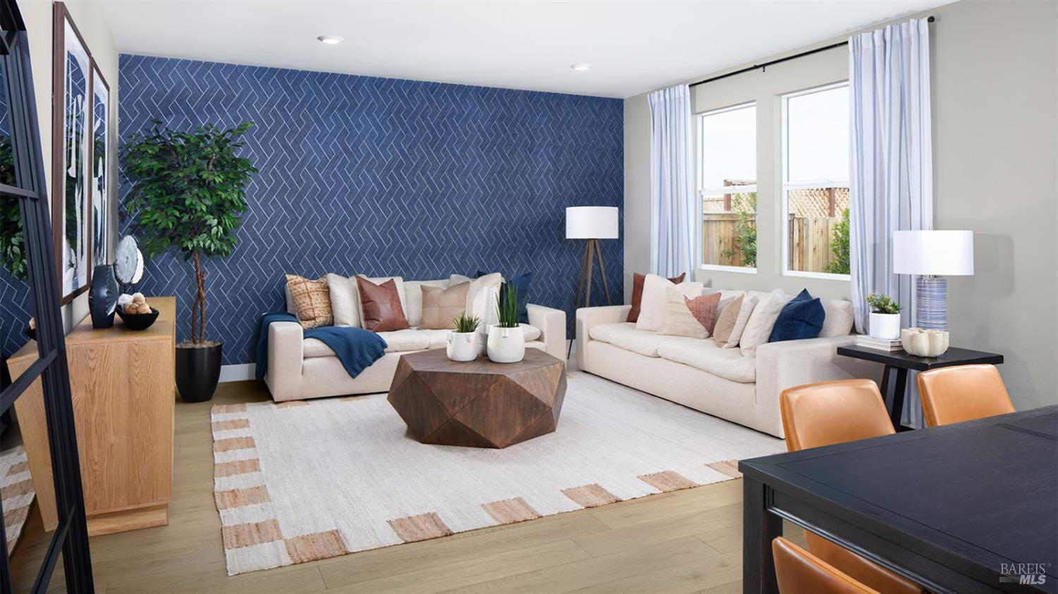 Detail Gallery Image 7 of 13 For 2430 Serene Ln, Santa Rosa,  CA 95403 - 4 Beds | 3 Baths