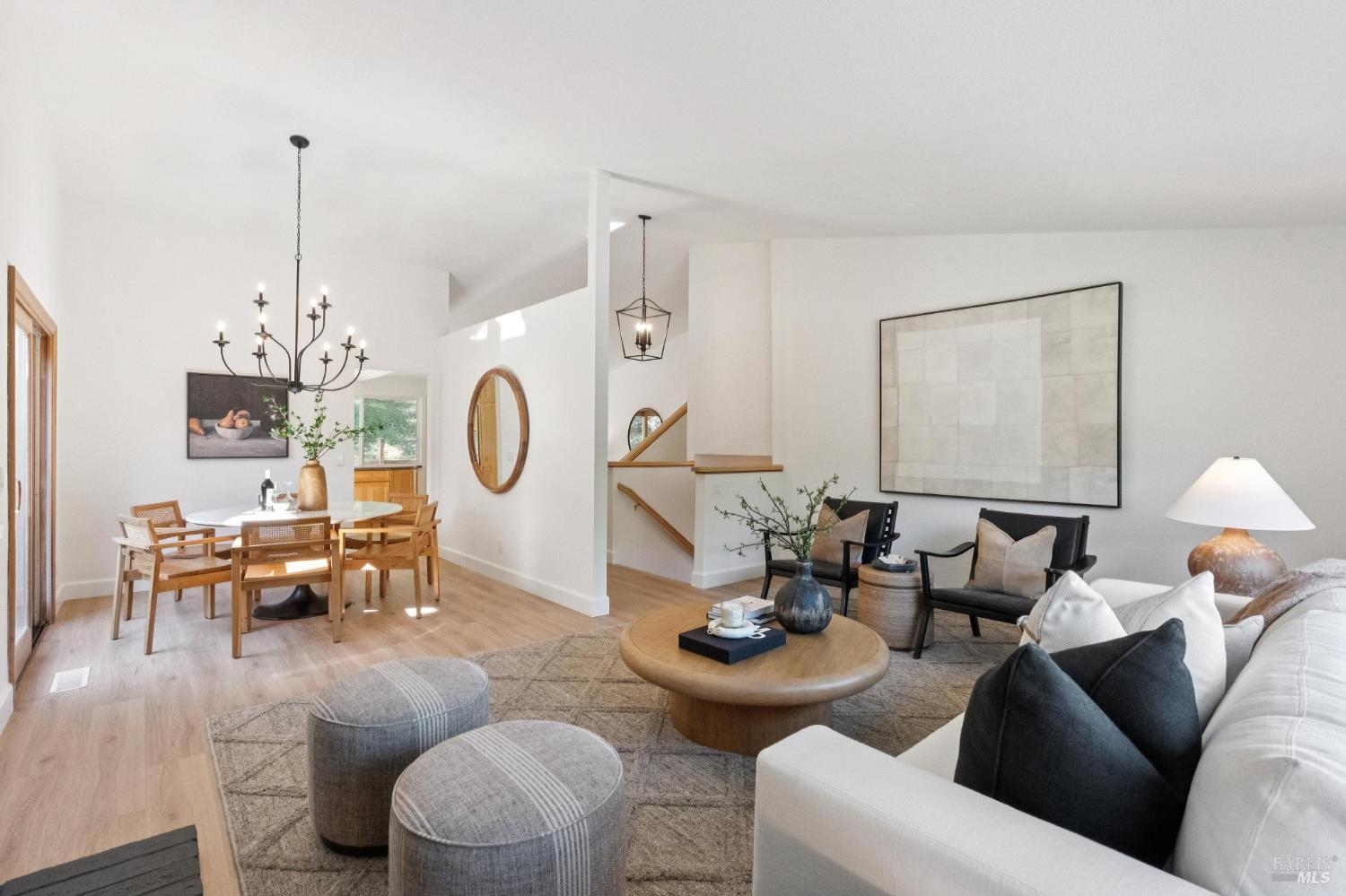 Detail Gallery Image 7 of 48 For 34 Plata Ct, Novato,  CA 94947 - 4 Beds | 2 Baths