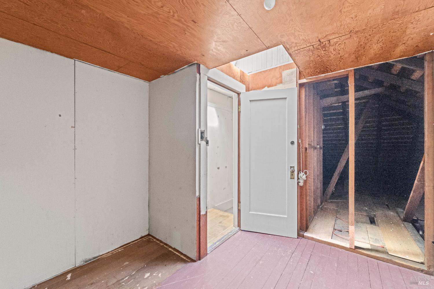 Detail Gallery Image 25 of 31 For 191 E G St, Benicia,  CA 94510 - 4 Beds | 1 Baths