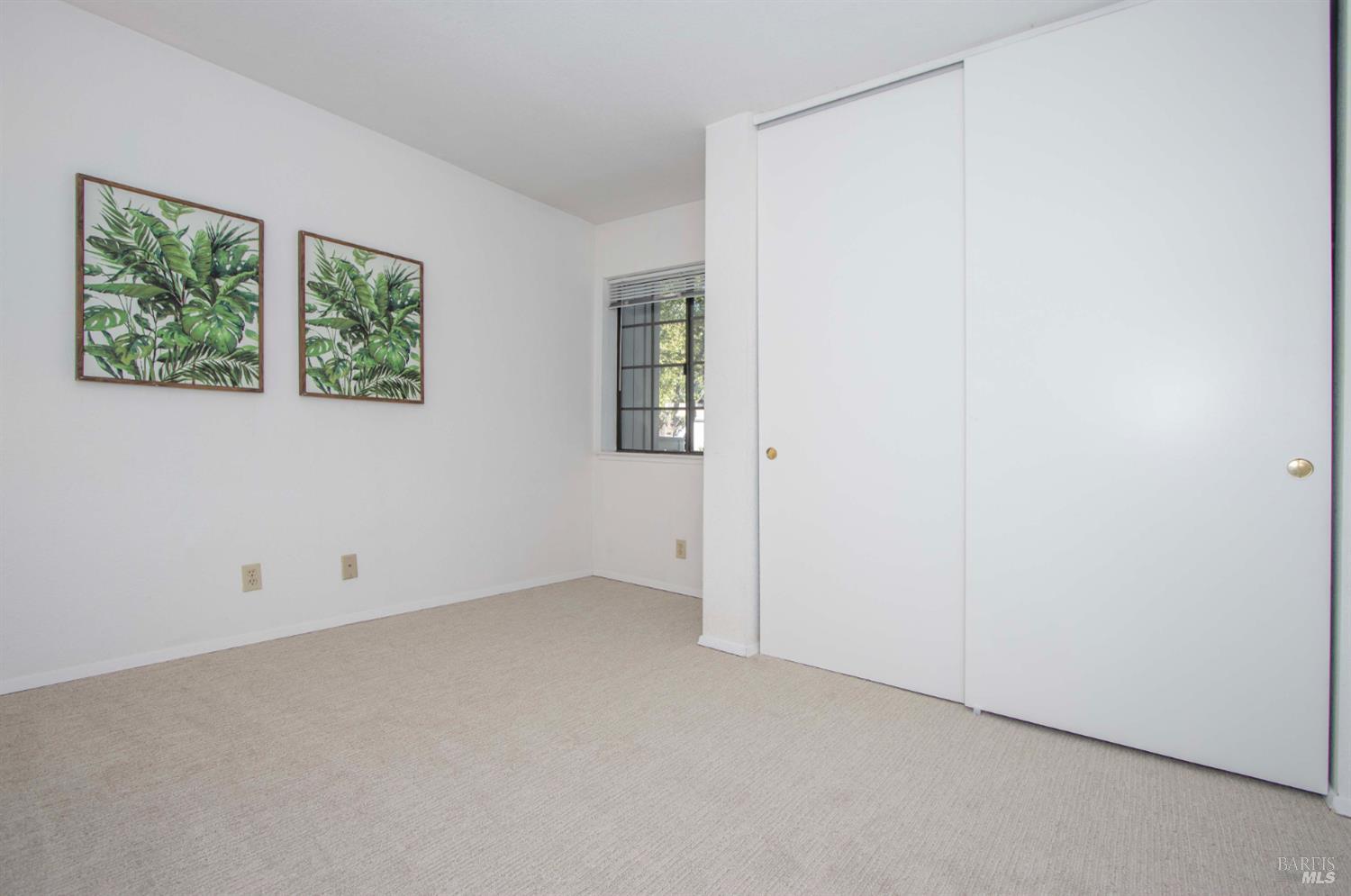 Detail Gallery Image 22 of 30 For 230 Pelican Ln, Novato,  CA 94949 - 3 Beds | 2/1 Baths