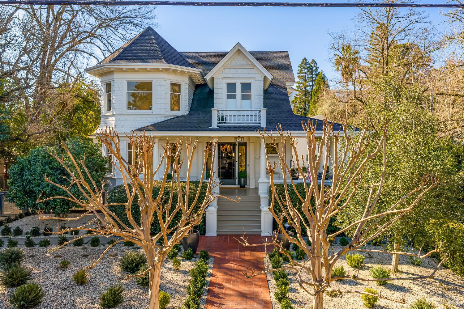 Detail Gallery Image 69 of 69 For 1651 Spring Mountain Rd, Saint Helena,  CA 94574 - 6 Beds | 4/1 Baths