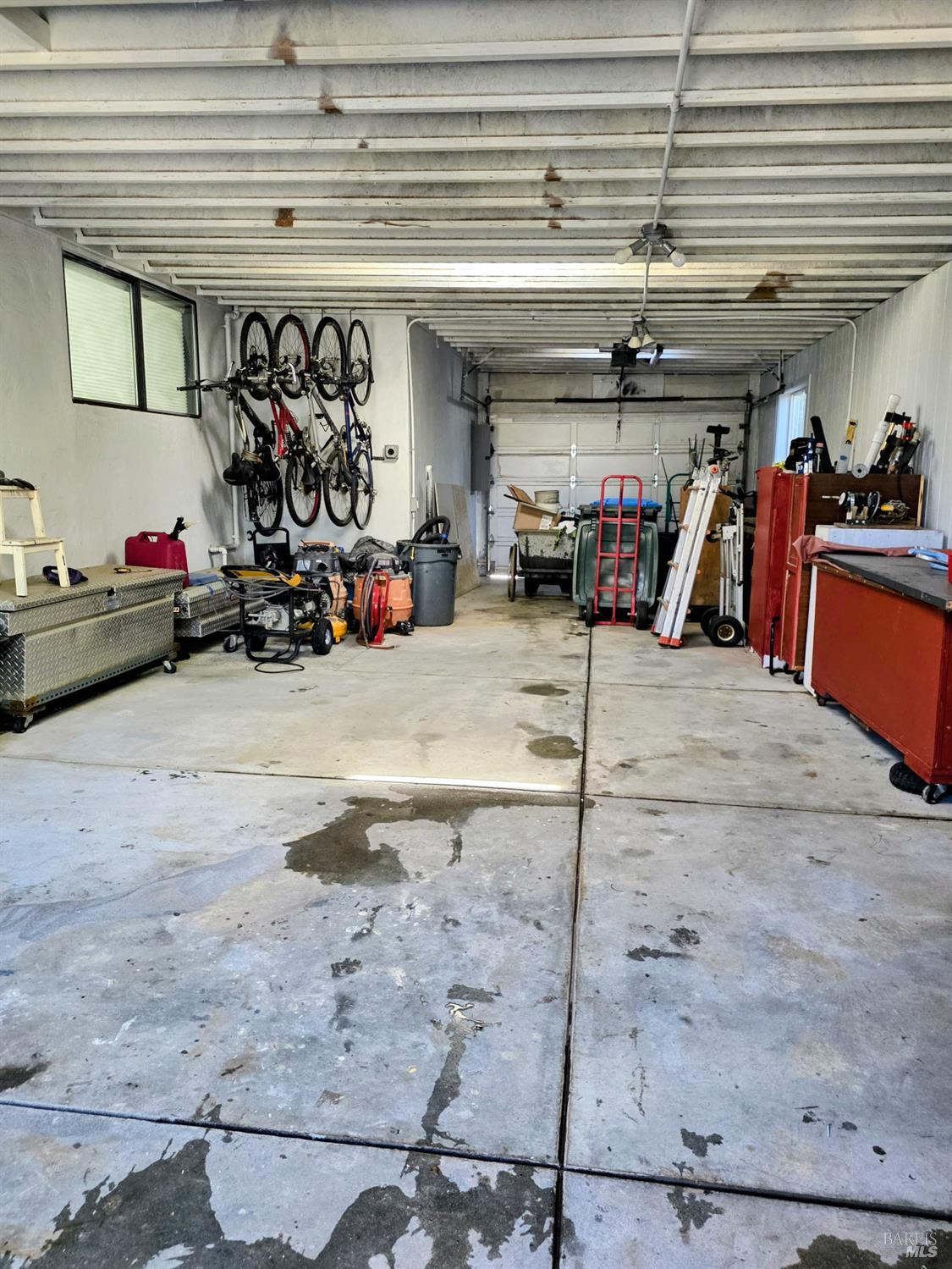 Detail Gallery Image 29 of 33 For 2100 Center Rd, Novato,  CA 94947 - 4 Beds | 3 Baths