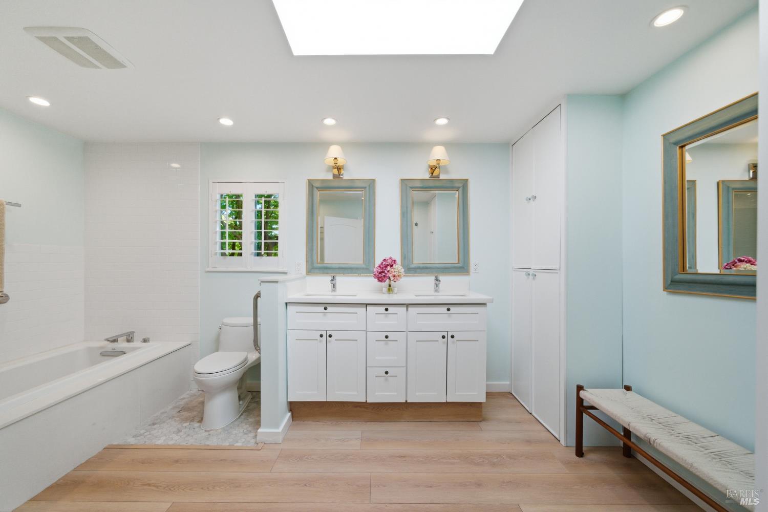 Detail Gallery Image 23 of 45 For 533 Carnation Ct, Sonoma,  CA 95476 - 2 Beds | 2 Baths