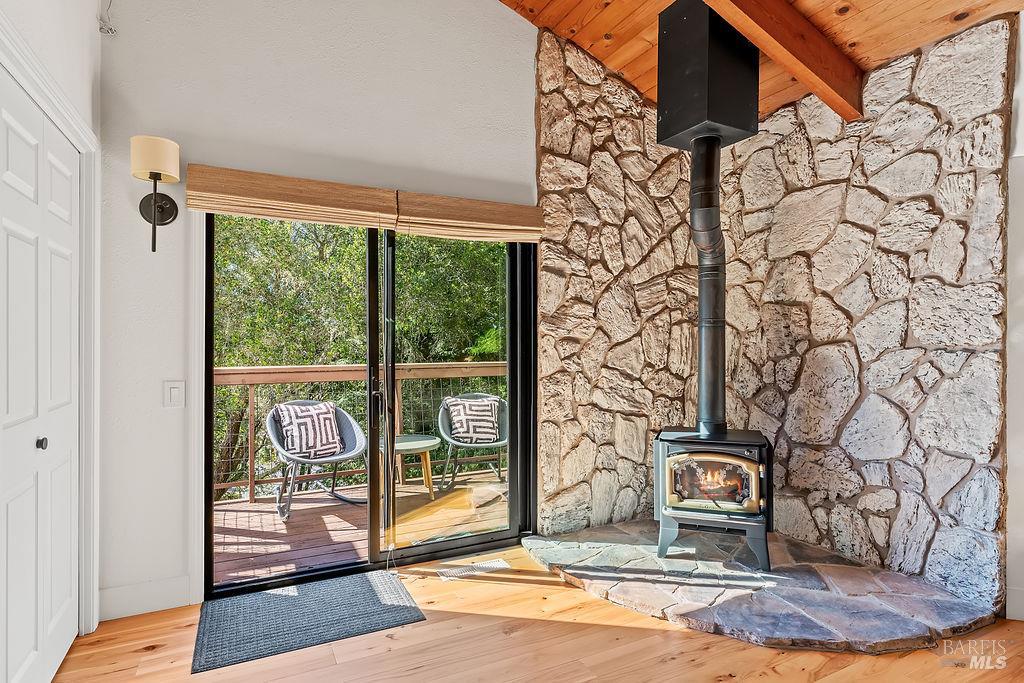 Detail Gallery Image 41 of 58 For 913 Valley View Dr, Healdsburg,  CA 95448 - 3 Beds | 3 Baths