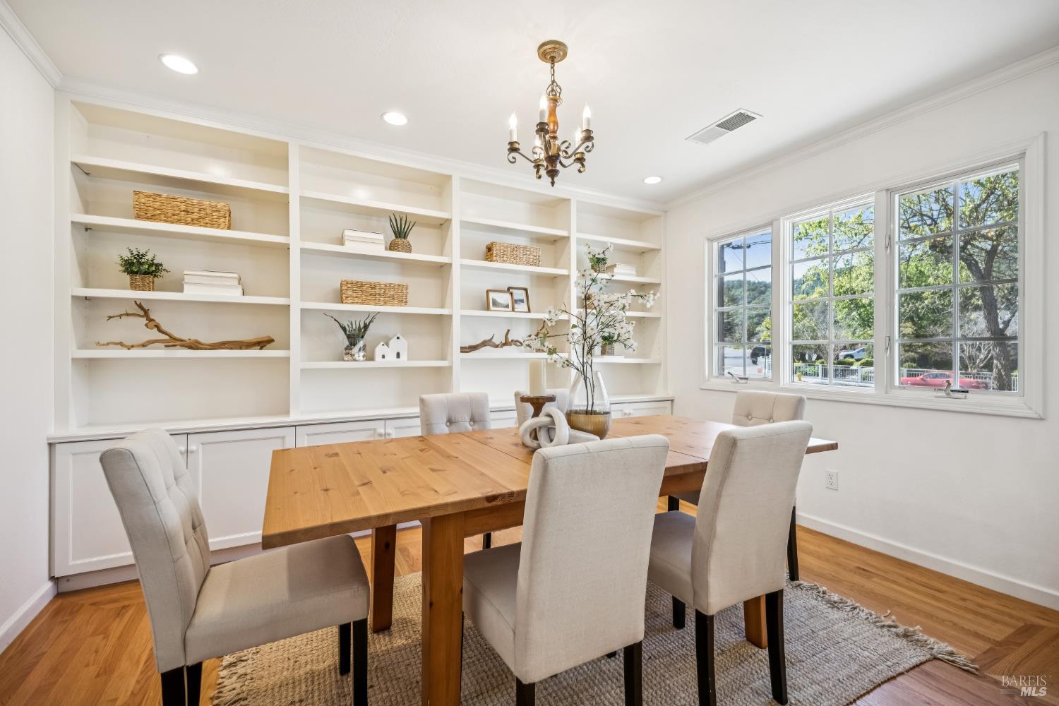 Detail Gallery Image 18 of 53 For 320 Alameda De La Loma Unkn, Novato,  CA 94949 - 3 Beds | 2 Baths