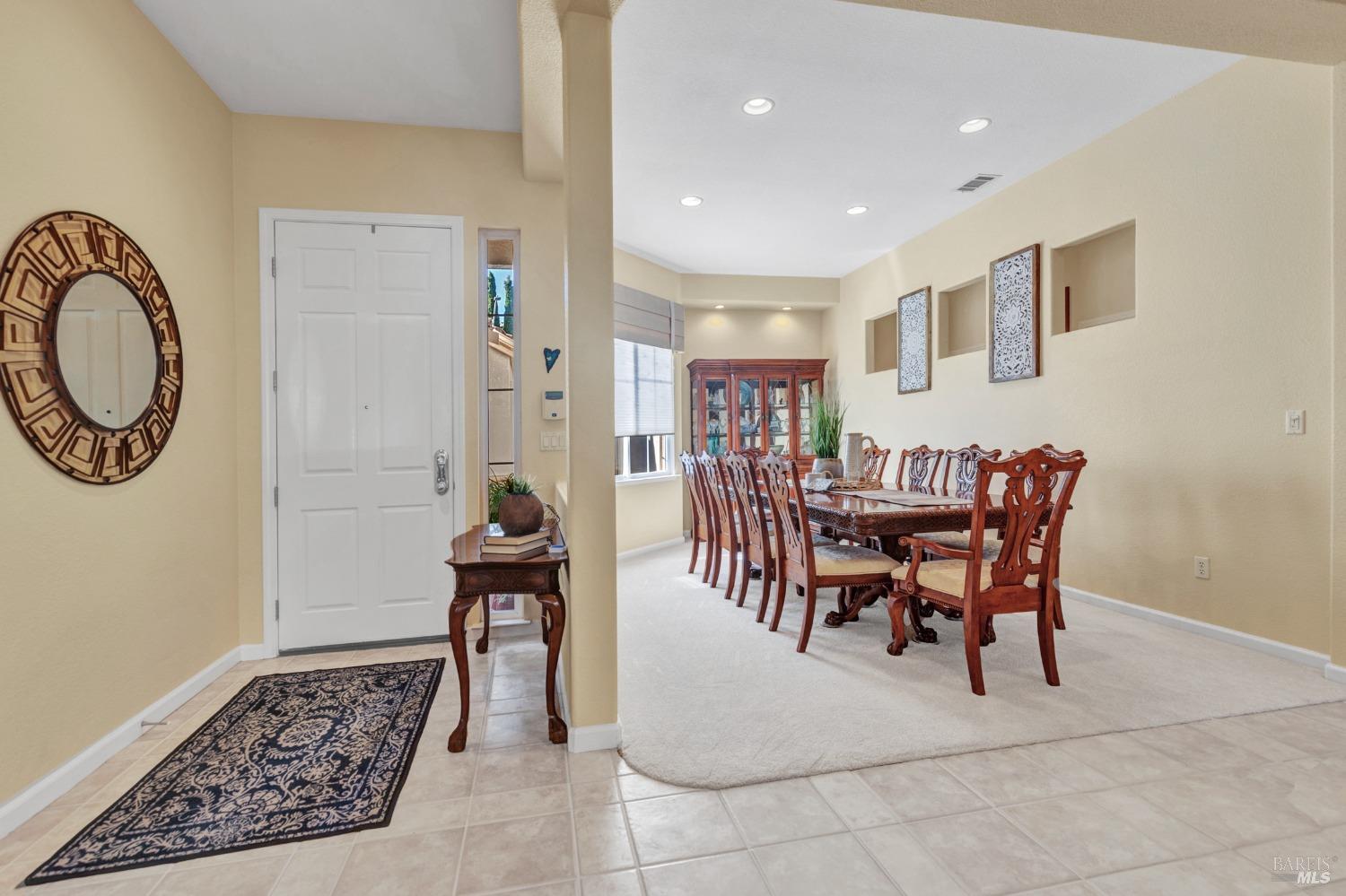 Detail Gallery Image 14 of 78 For 2722 Washburn Ct, Vallejo,  CA 94591 - 4 Beds | 3 Baths