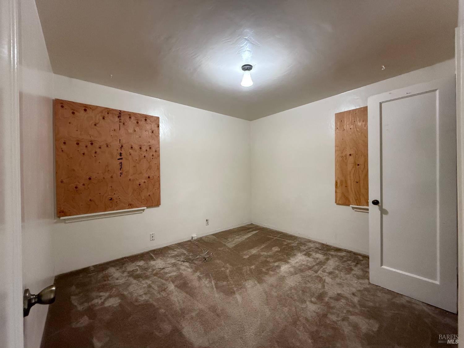 Detail Gallery Image 6 of 19 For 1035 Virginia St, Vallejo,  CA 94590 - 2 Beds | 1 Baths