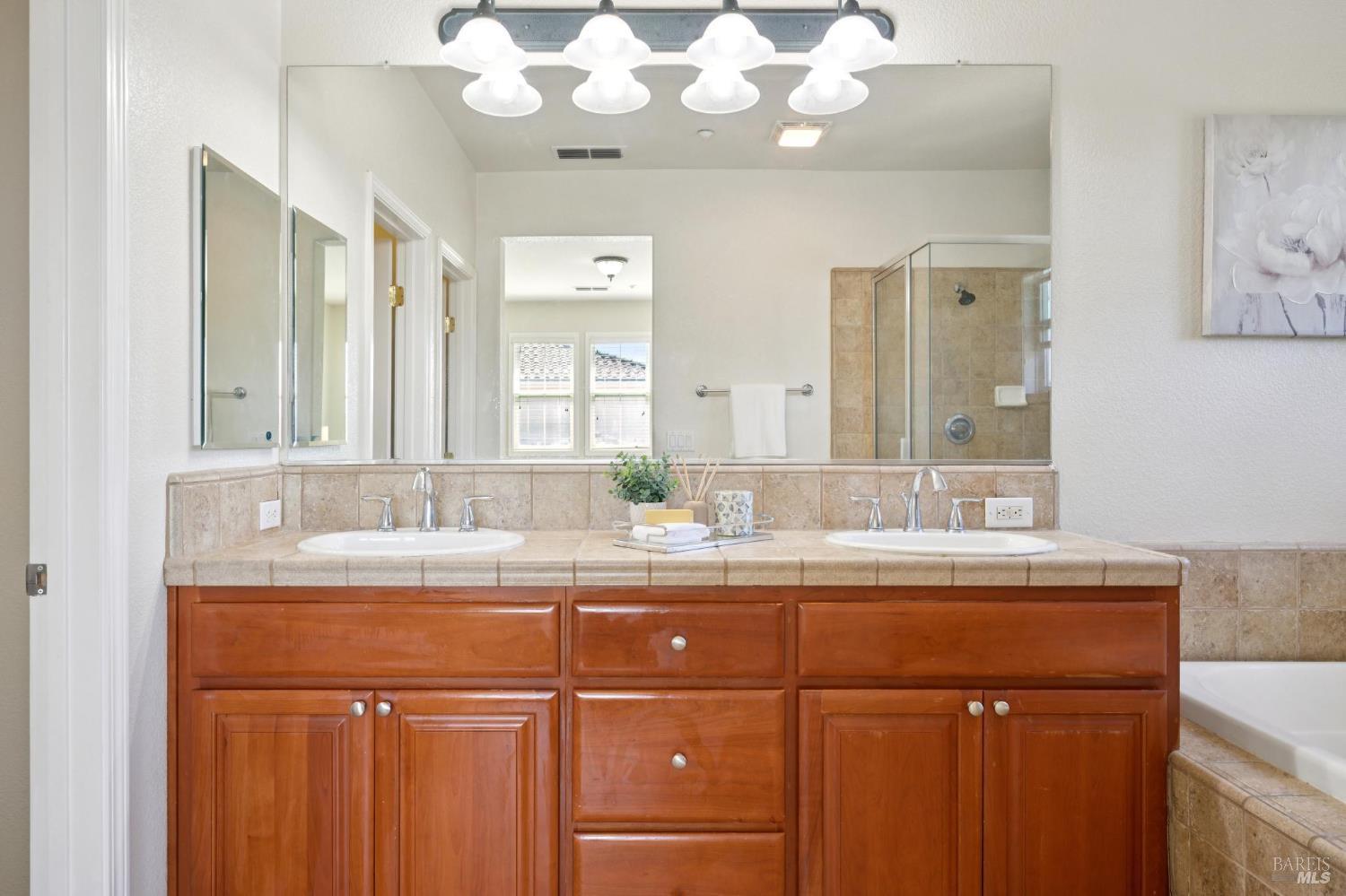 Detail Gallery Image 27 of 43 For 4302 Keegan St, Dublin,  CA 94568 - 3 Beds | 3 Baths