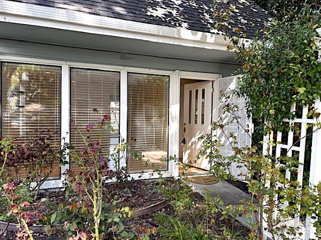 Detail Gallery Image 2 of 30 For 8312 Windmill Farms Dr, Cotati,  CA 94931 - 2 Beds | 1/1 Baths