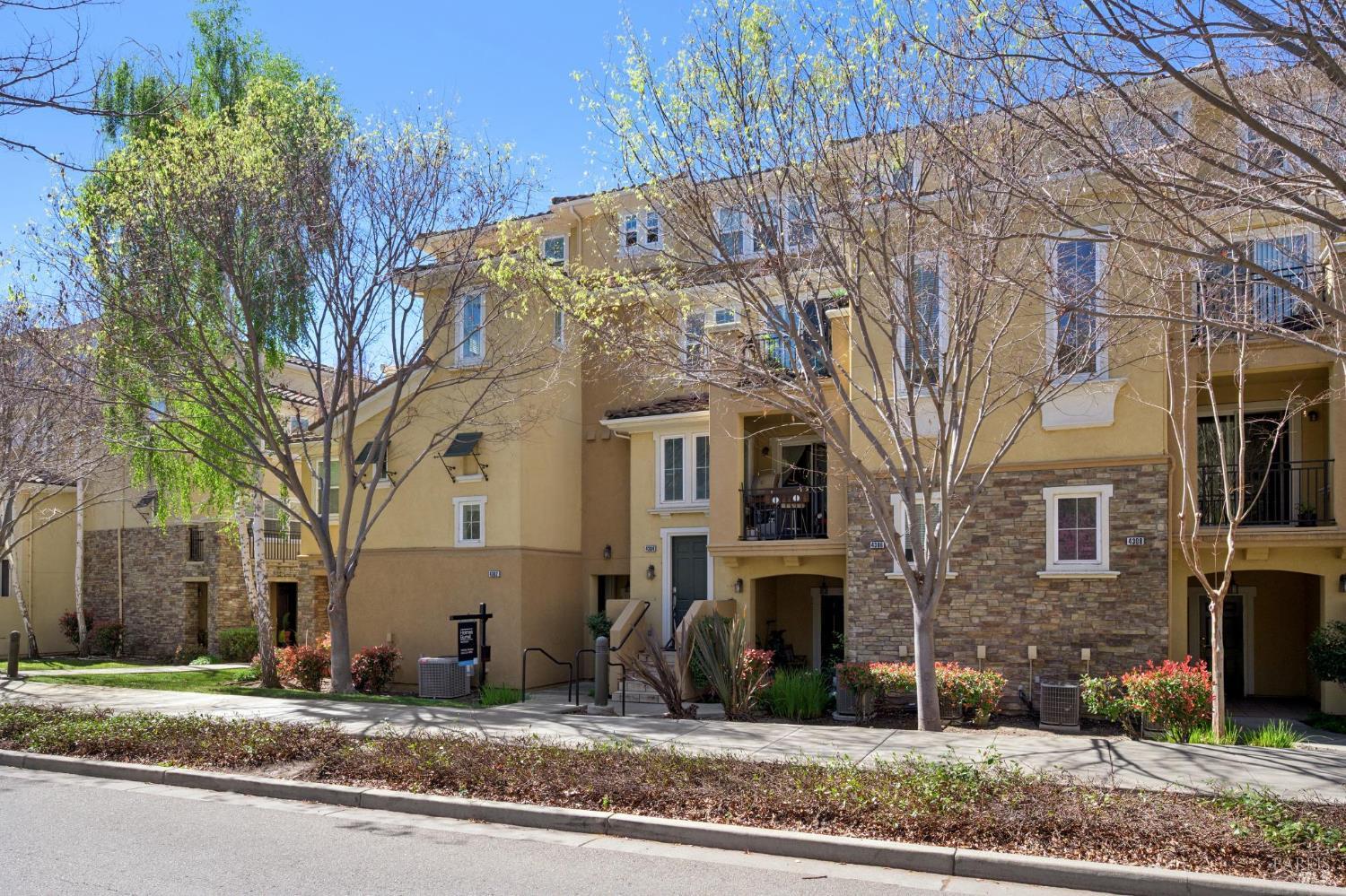 Front Image Thumbnail for BA326020839