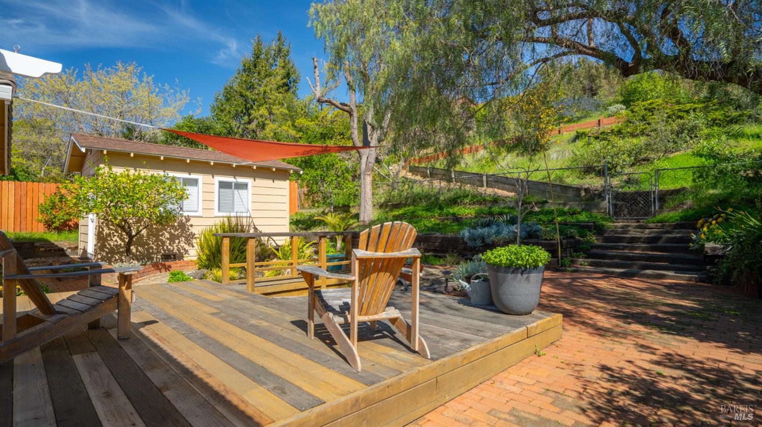 Detail Gallery Image 21 of 24 For 114 Newcastle Dr, Vallejo,  CA 94591 - 4 Beds | 2 Baths