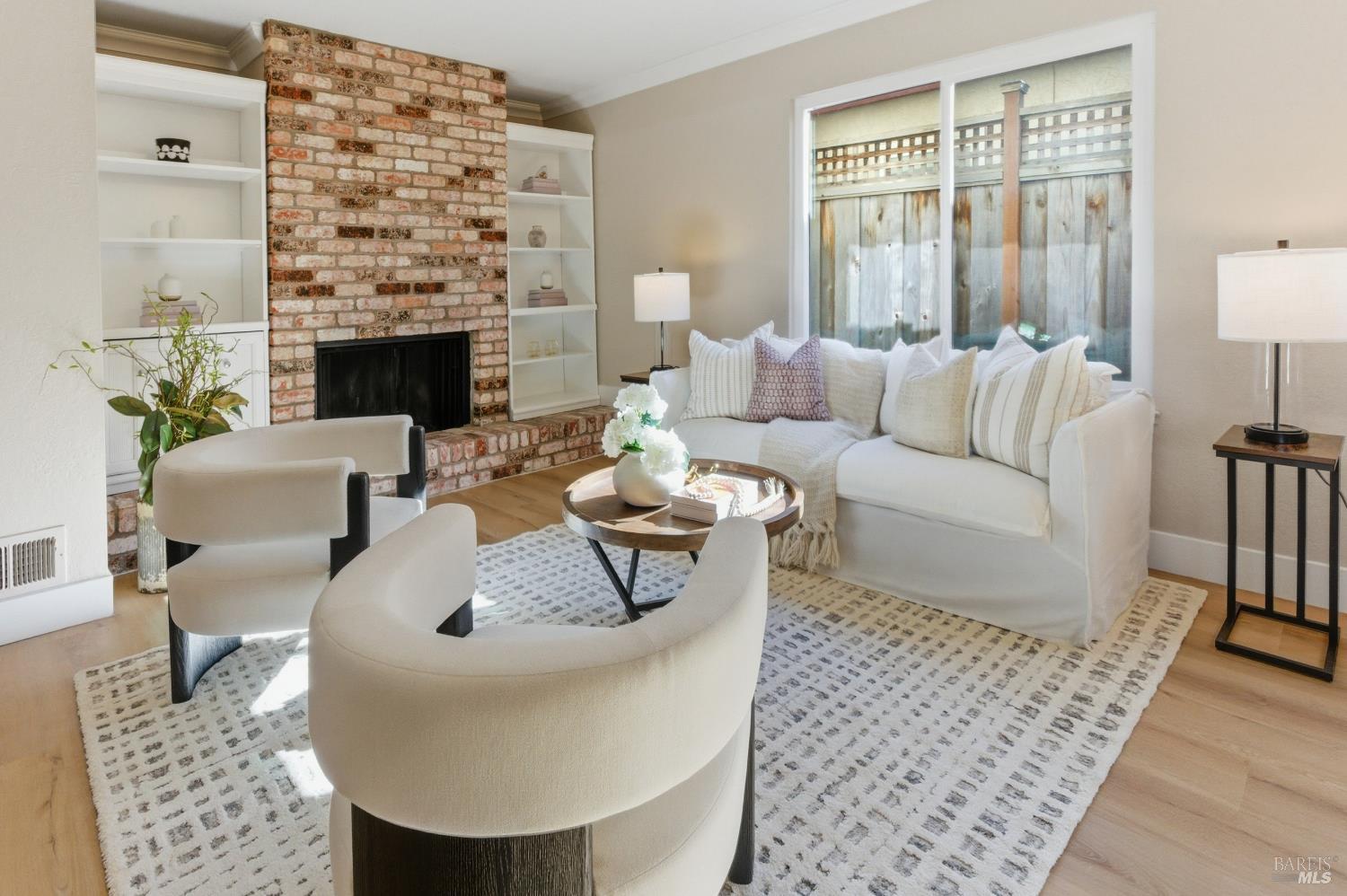 Detail Gallery Image 11 of 39 For 482 Vivienne Dr, Watsonville,  CA 95076 - 2 Beds | 2 Baths