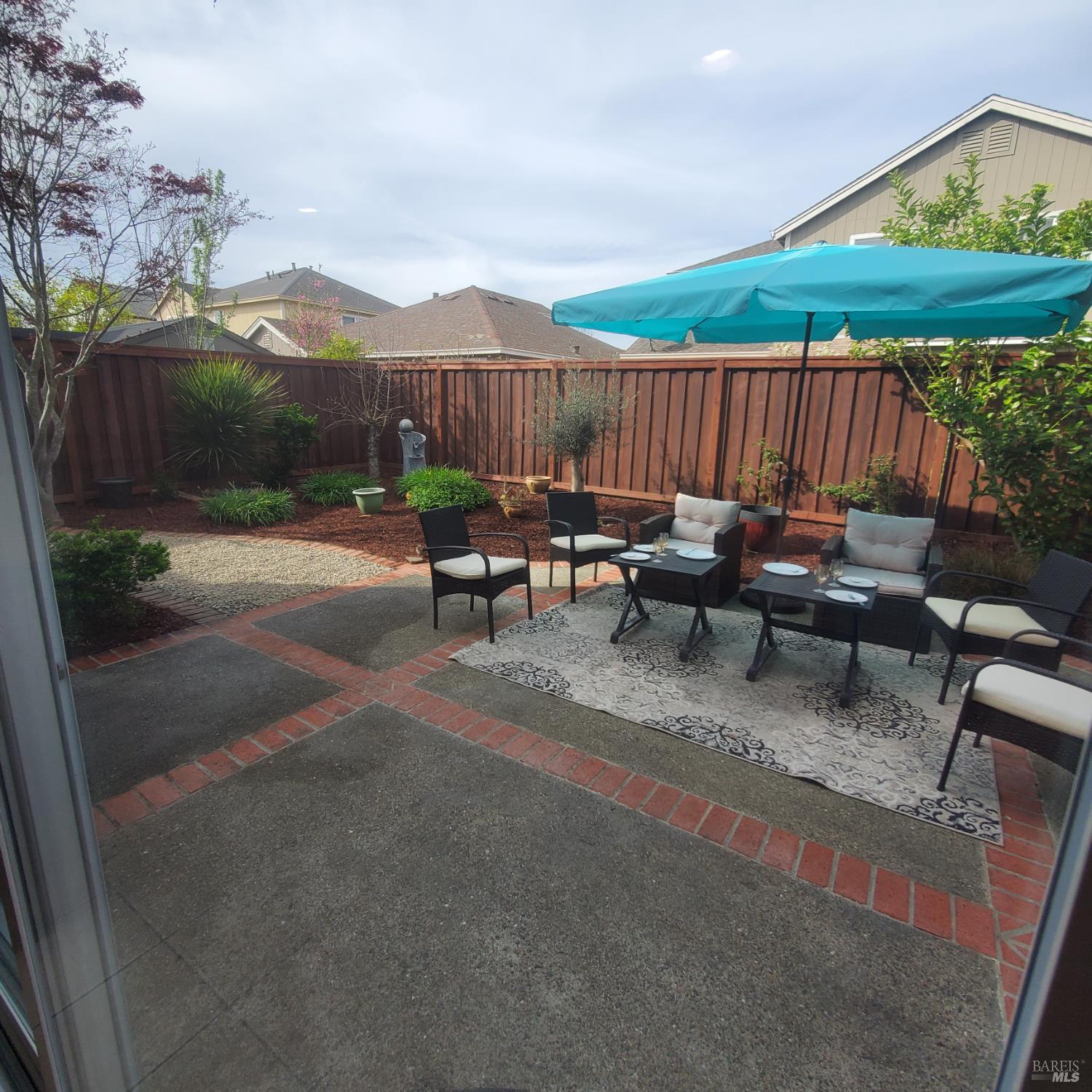 Detail Gallery Image 33 of 39 For 3389 Mojave Ave, Santa Rosa,  CA 95407 - 3 Beds | 2/1 Baths