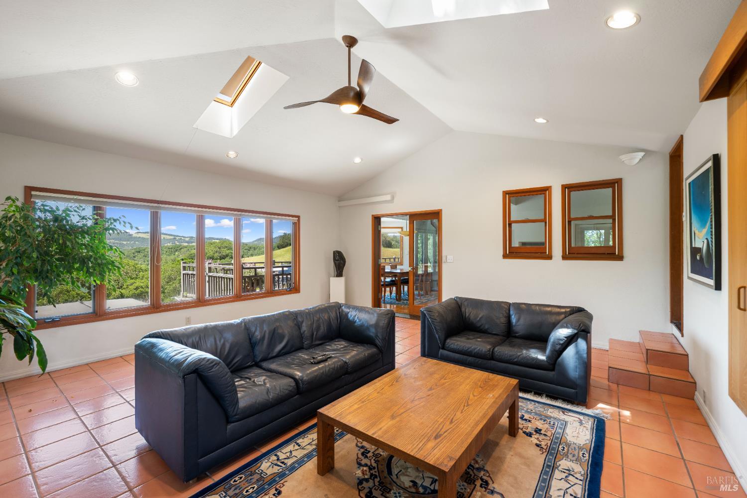 Detail Gallery Image 22 of 45 For 10601 Slattery Rd, Glen Ellen,  CA 95442 - 3 Beds | 2 Baths