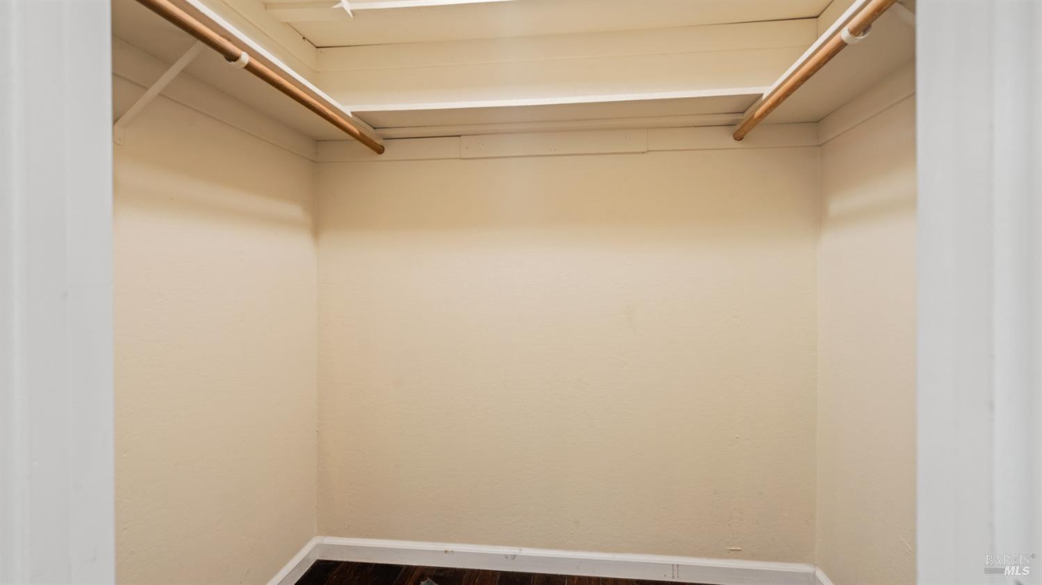 Detail Gallery Image 15 of 24 For 114 Newcastle Dr, Vallejo,  CA 94591 - 4 Beds | 2 Baths