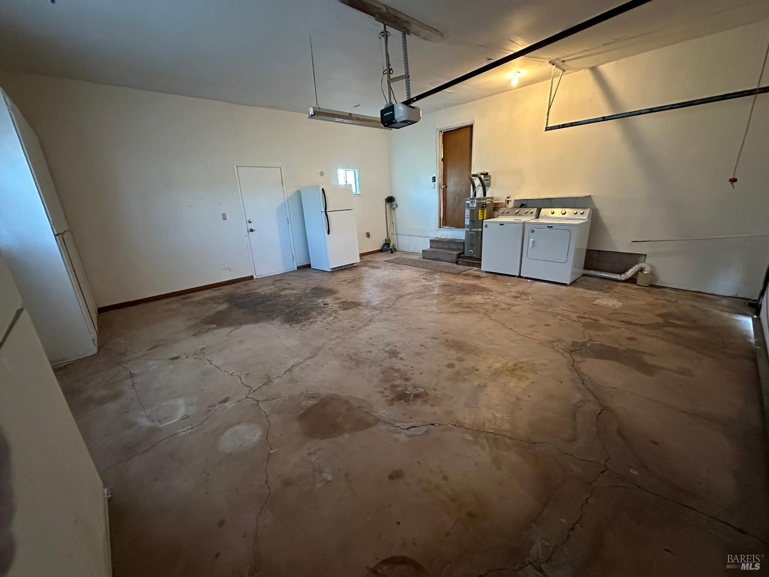 Detail Gallery Image 14 of 18 For 567 Pebble Way St, Clearlake Oaks,  CA 95423 - 3 Beds | 2 Baths