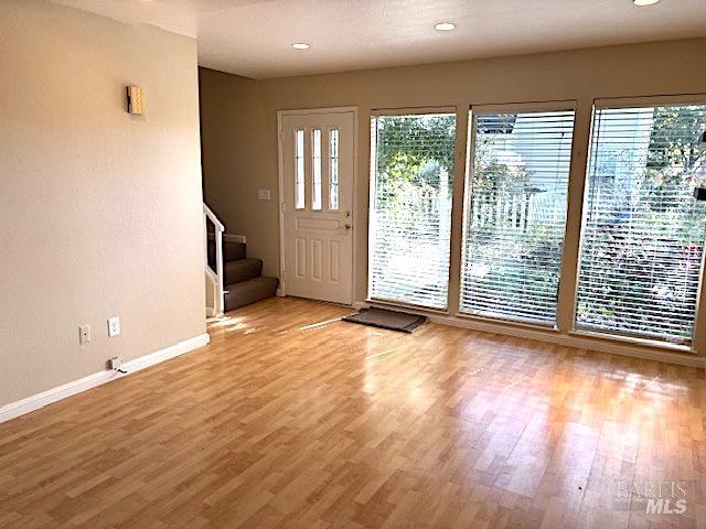 Detail Gallery Image 9 of 30 For 8312 Windmill Farms Dr, Cotati,  CA 94931 - 2 Beds | 1/1 Baths